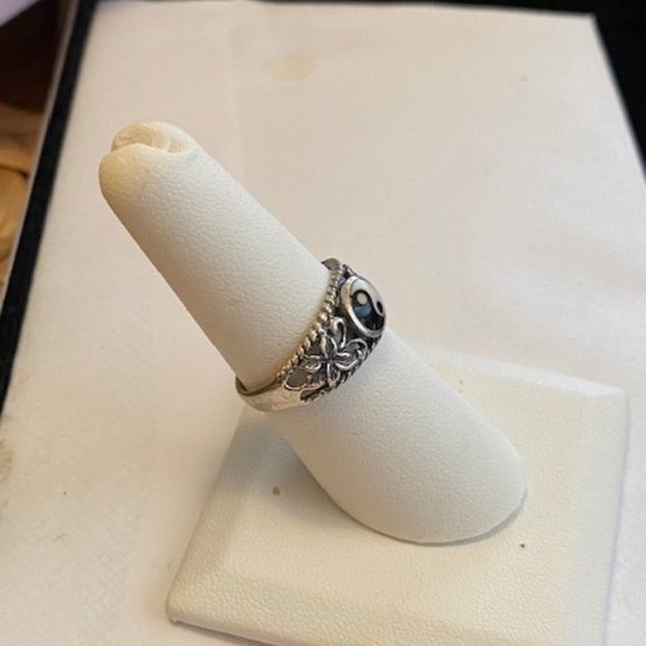 Sterling Silver Yin Yang ring size 7.5 - Picture 2 of 7
